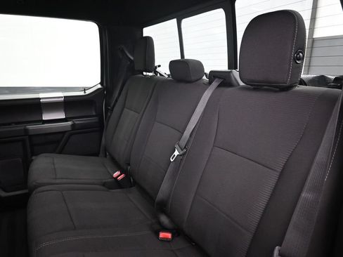 Used 2015 Ford F150 XLT w/ Equipment Group 302A Luxury AWD/4WD image 19