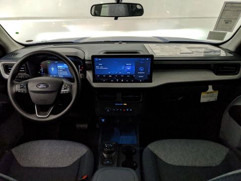 New 2026 Ford Maverick XLT image 13