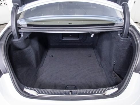 Used 2024 Mercedes-Benz S 580 4MATIC Sedan image 9