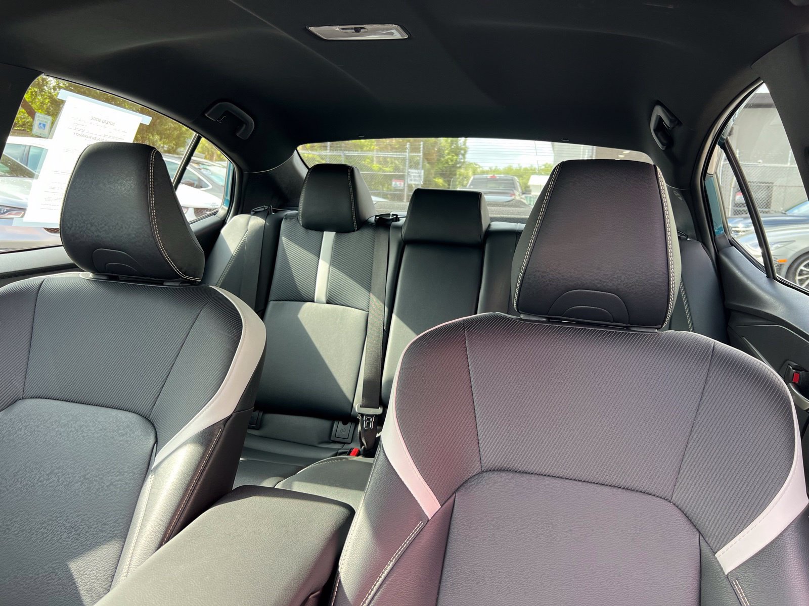 Used 2025 Toyota Camry SE FWD image 25
