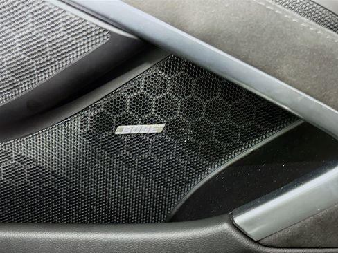Used 2018 Porsche 718 Cayman GTS RWD image 19