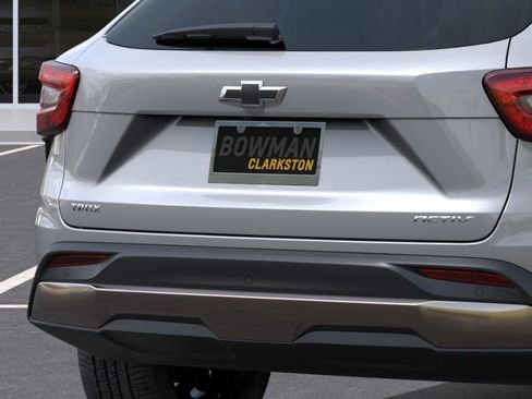 New 2025 Chevrolet Trax ACTIV w/ Driver Confidence Package image 14