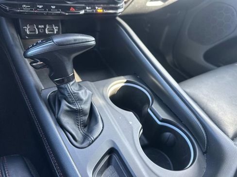 Used 2024 Dodge Durango GT image 34