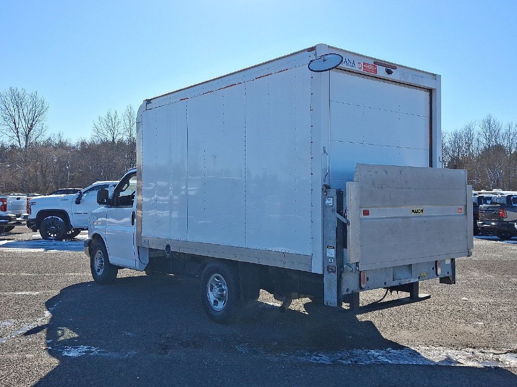 Used 2023 Chevrolet Express 3500 RWD image 8
