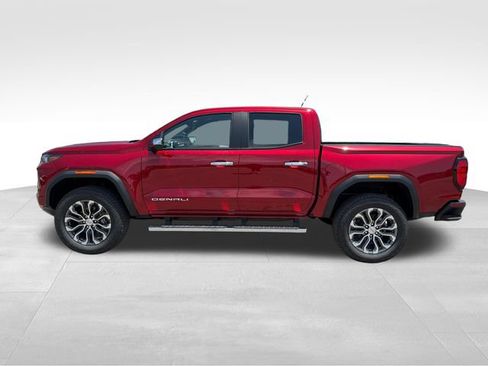 New 2026 GMC Canyon Denali AWD/4WD image 4