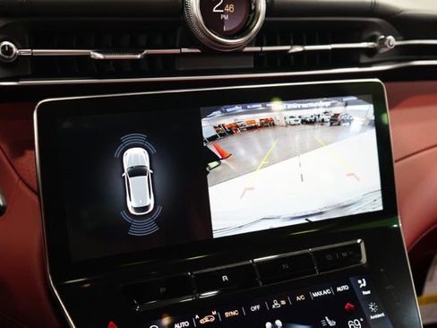 Used 2025 Maserati Grecale Modena image 25