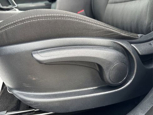 Used 2022 Kia Sportage LX image 22