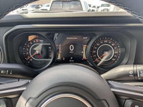 New 2026 Jeep Gladiator Rubicon AWD/4WD image 25