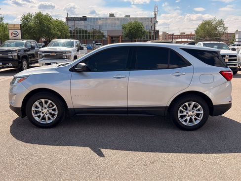 Used 2019 Chevrolet Equinox LS w/ LPO, Cargo Package AWD/4WD image 2
