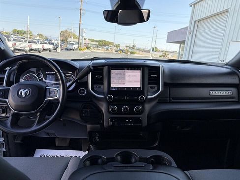 Used 2024 RAM 2500 Big Horn AWD/4WD image 4