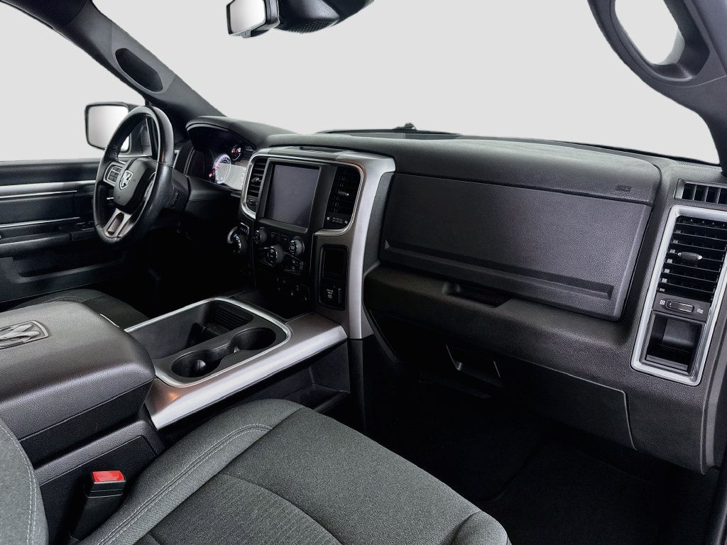 Used 2023 RAM 1500 Warlock AWD/4WD image 29