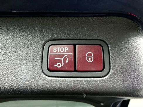 Used 2016 Mercedes-Benz GLE 350 4MATIC image 37