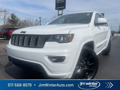 Used 2019 Jeep Grand Cherokee Altitude image 1