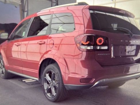 Used 2018 Dodge Journey Crossroad image 8