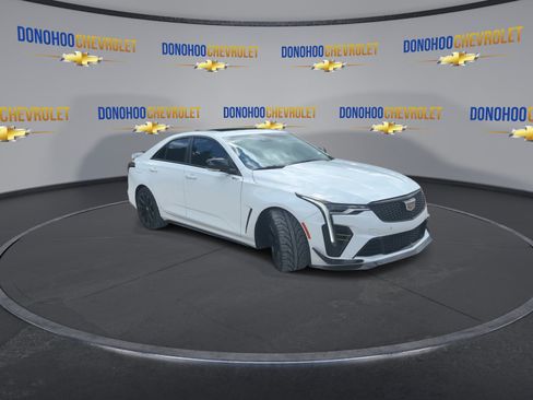Used 2022 Cadillac CT4 V Blackwing w/ Carbon Fiber 1 Package RWD image 5
