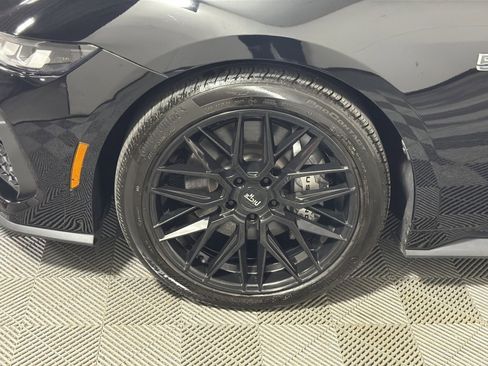 Used 2024 Ford Mustang GT Premium image 12