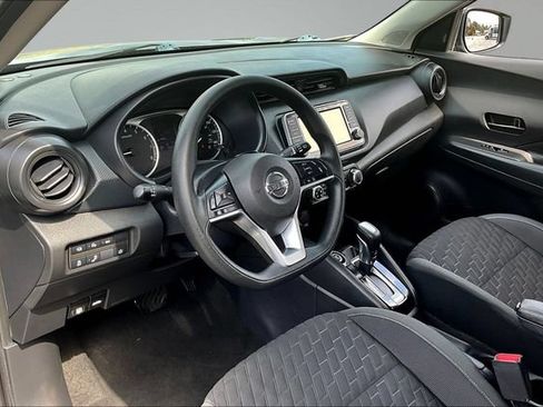 Used 2021 Nissan Kicks S FWD image 16