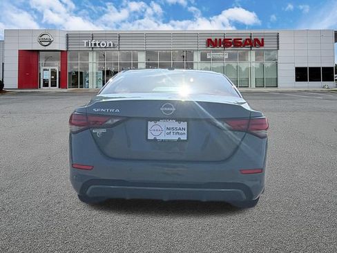Used 2025 Nissan Sentra SV w/ SV Premium Package FWD image 6