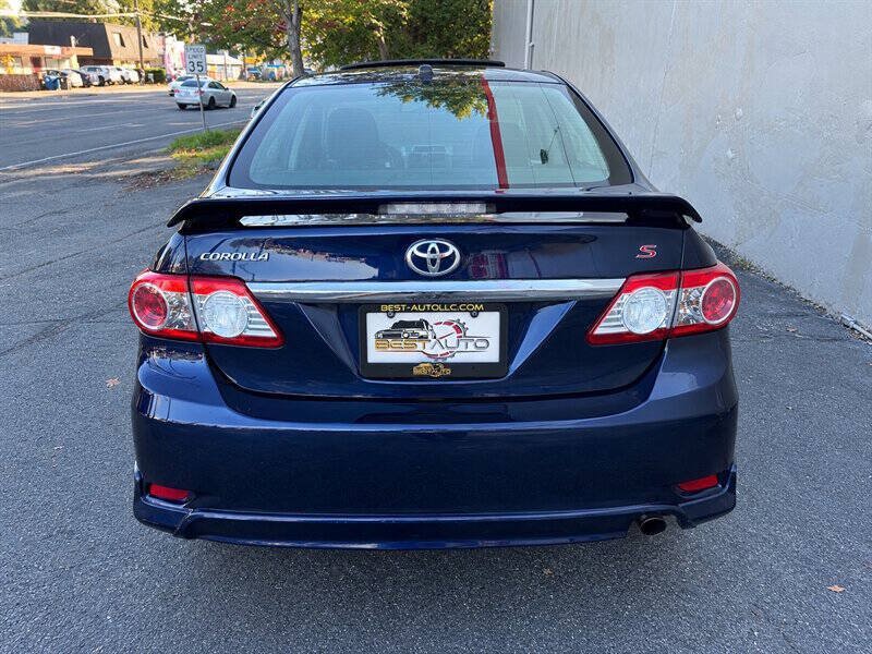 Used 2012 Toyota Corolla S FWD image 4