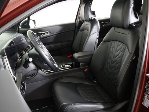 Used 2024 Kia Sportage X-Line w/ X-Line Premium Package image 31