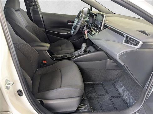 Used 2021 Toyota Corolla SE image 19