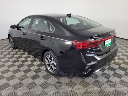 Used 2021 Kia Forte LXS FWD image 5