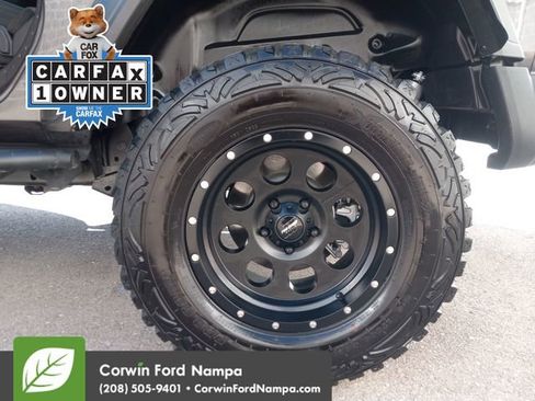 Used 2022 Jeep Wrangler Sport image 28