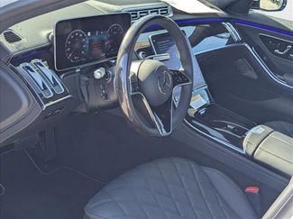 New 2025 Mercedes-Benz S 580 4MATIC Sedan video 3