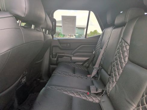 Used 2025 Toyota 4Runner TRD Sport AWD/4WD image 27