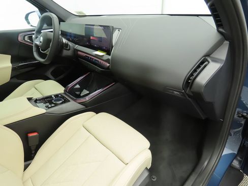 New 2026 BMW X3 xDrive30 w/ Convenience Package image 18