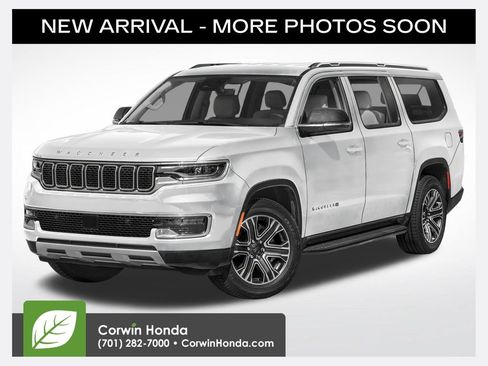 Used 2025 Jeep Wagoneer L Series II AWD/4WD image 1
