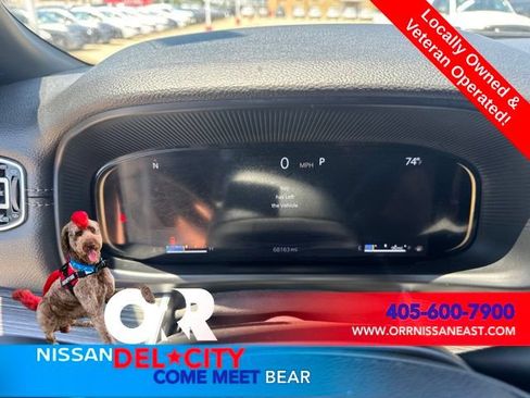 Used 2024 Jeep Wagoneer L Series II RWD image 21