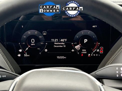 Used 2025 GMC Yukon Elevation image 38