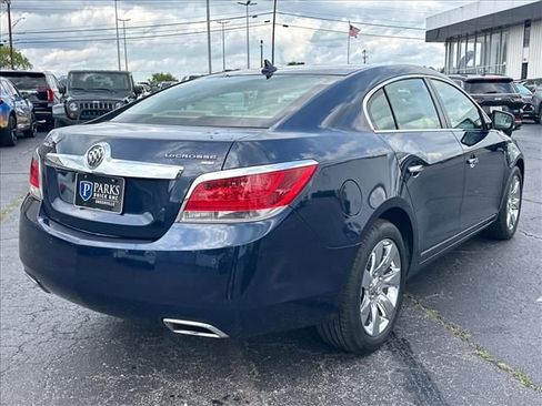 Used 2011 Buick LaCrosse CXS w/ Driver Confidence Package FWD image 11