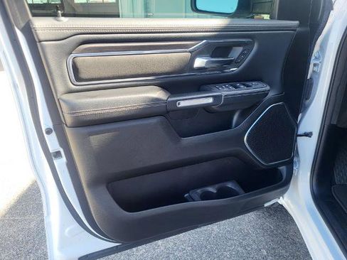 Used 2025 RAM 1500 Laramie AWD/4WD image 17