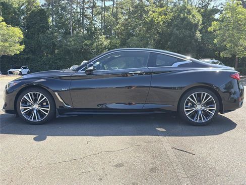 Used 2019 INFINITI Q60 3.0t Luxe w/ Essential Package AWD/4WD image 20