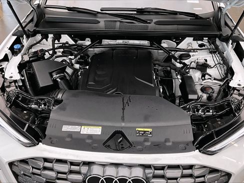 Certified 2025 Audi Q5 Premium Plus w/ Premium Plus AWD/4WD image 30