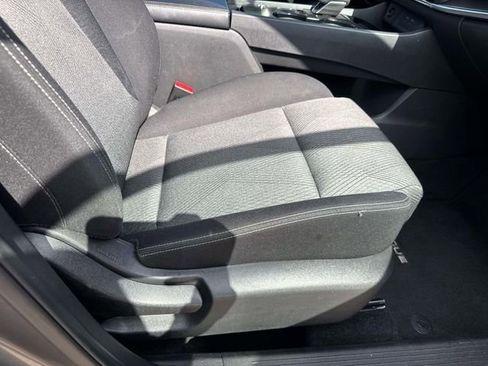 Used 2024 Nissan Rogue SV FWD image 17