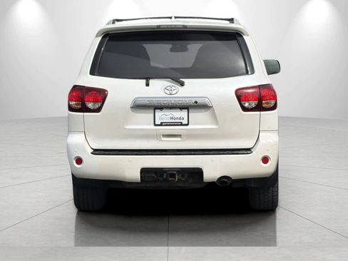 Used 2018 Toyota Sequoia Platinum w/ Carpet Mat Package AWD/4WD image 7