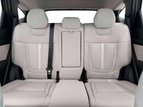 New 2026 Hyundai Tucson SEL FWD image 13