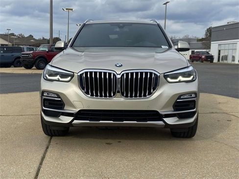 Used 2019 BMW X5 xDrive40i w/ Premium Package 2 image 6