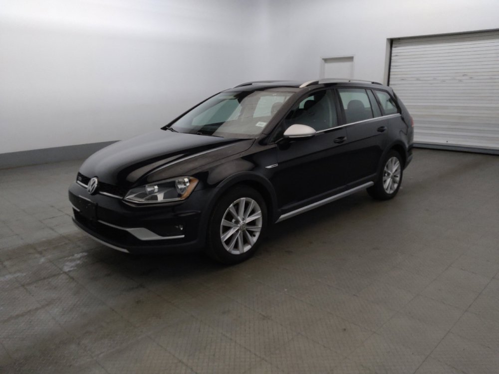 Used 2017 Volkswagen Golf Alltrack SE AWD/4WD image 2