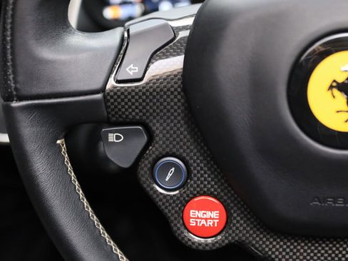 Used 2016 Ferrari California T image 79