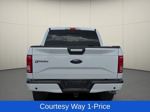Used 2017 Ford F150 XLT w/ Equipment Group 302A Luxury AWD/4WD image 8
