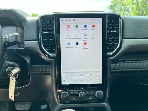 New 2026 Ford Ranger XLT w/ Equipment Group 301A High image 18