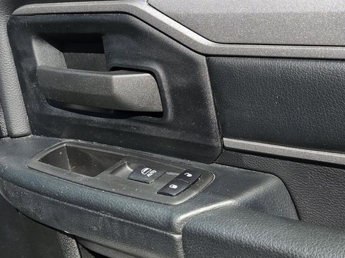 Used 2022 RAM 3500 Tradesman image 28