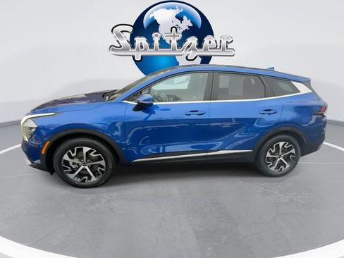 Used 2023 Kia Sportage EX FWD image 4