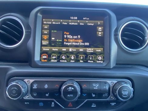 Used 2023 Jeep Wrangler Unlimited Sahara w/ Cold Weather Group image 19