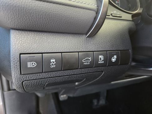 Used 2024 Toyota Camry SE FWD image 27