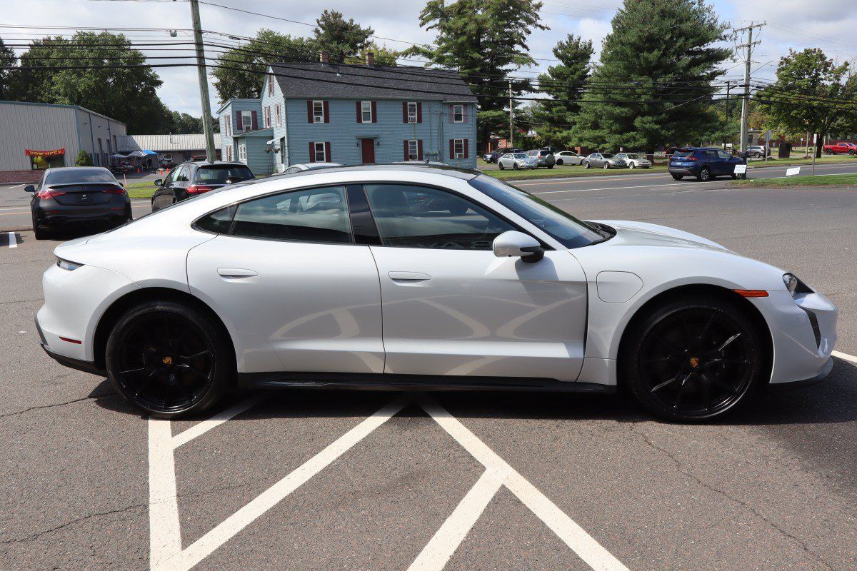 Used 2023 Porsche Taycan GTS AWD/4WD image 5